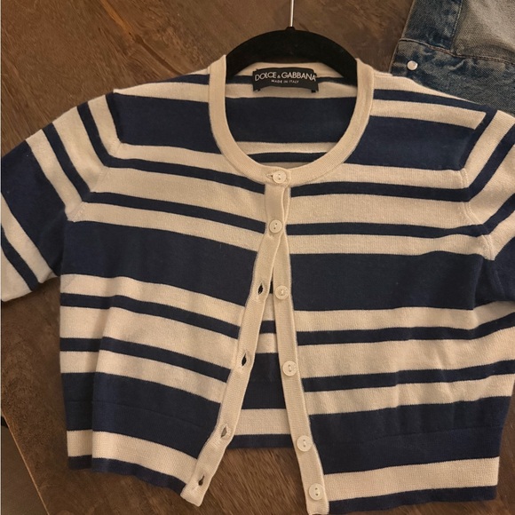 DOLCE AND GABBANA Striped Navy and White WOOL BUTTON CROP Top SZ 36 NWT worn 1x - Picture 7 of 13
